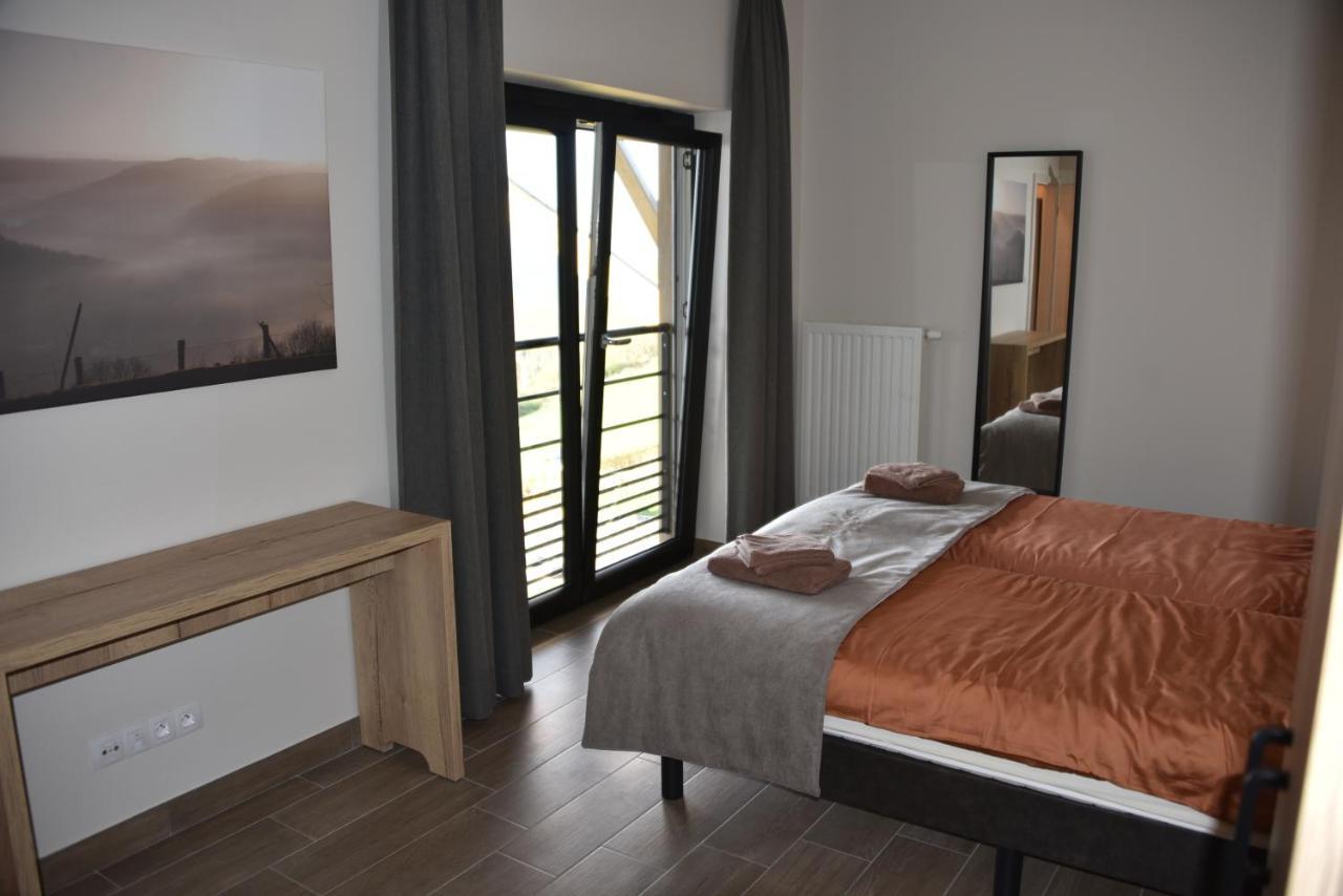 Ferienhaus Rochehaut, Les Semoiselles, Charlotte *